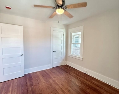 2305 Allen Street - Photo Thumbnail 38
