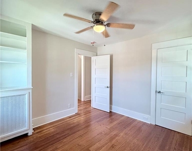 2305 Allen Street - Photo Thumbnail 39