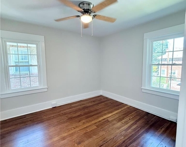 2305 Allen Street - Photo Thumbnail 20