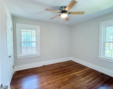 2305 Allen Street - Photo Thumbnail 40