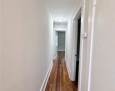 2305 Allen Street - Photo Thumbnail 35