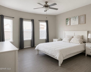 909 Malven Place - Photo Thumbnail 8