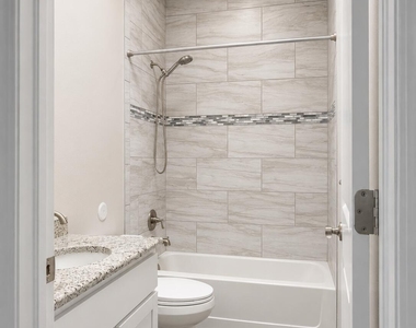 909 Malven Place - Photo Thumbnail 14