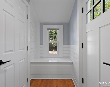 38 Beecher Place - Photo Thumbnail 13