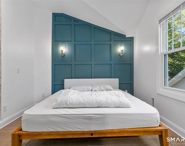 38 Beecher Place - Photo Thumbnail 17