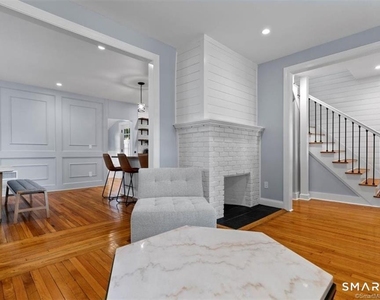 38 Beecher Place - Photo Thumbnail 3