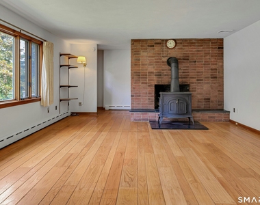 67 Barclay Drive - Photo Thumbnail 9