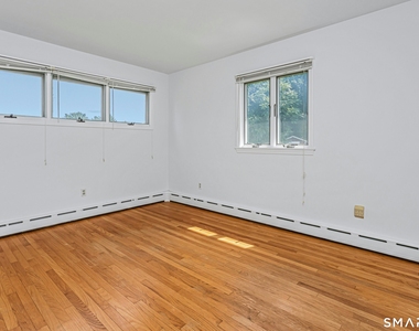 67 Barclay Drive - Photo Thumbnail 18