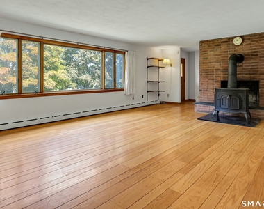 67 Barclay Drive - Photo Thumbnail 8