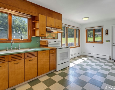 67 Barclay Drive - Photo Thumbnail 3