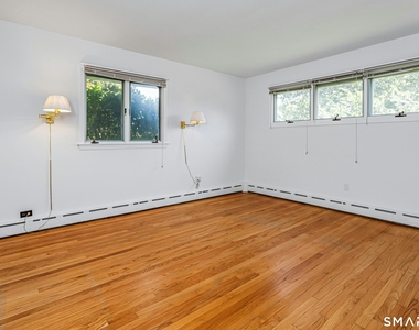 67 Barclay Drive - Photo Thumbnail 14