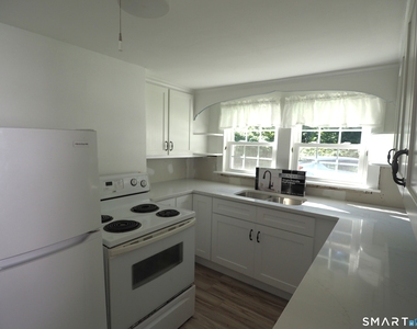 25-27 Hebron Road - Photo Thumbnail 4
