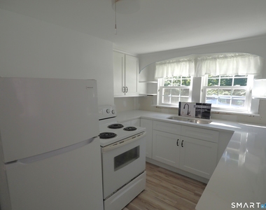25-27 Hebron Road - Photo Thumbnail 6