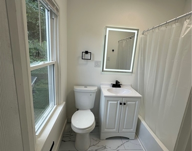 436 Cline St - Photo Thumbnail 5