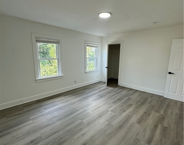 436 Cline St - Photo Thumbnail 4