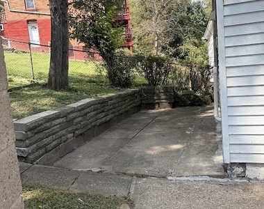 436 Cline St - Photo Thumbnail 13
