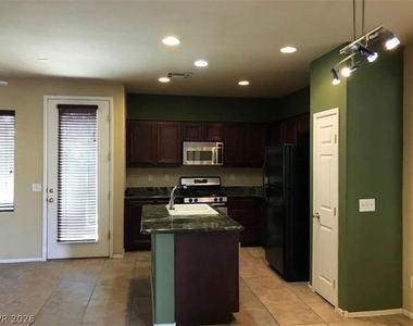 8177 Sailor Point Avenue - Photo Thumbnail 4