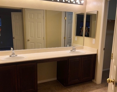 8177 Sailor Point Avenue - Photo Thumbnail 17