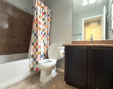 2340 Rue Bienville Way - Photo Thumbnail 33