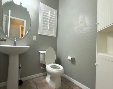 2340 Rue Bienville Way - Photo Thumbnail 37
