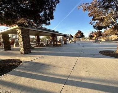 2340 Rue Bienville Way - Photo Thumbnail 41