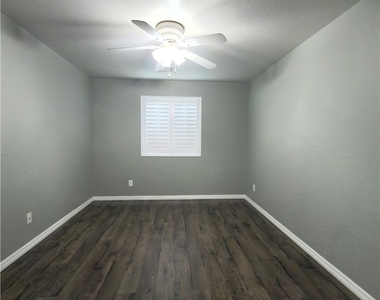 2340 Rue Bienville Way - Photo Thumbnail 25