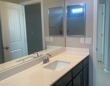 8031 Passion Court - Photo Thumbnail 15