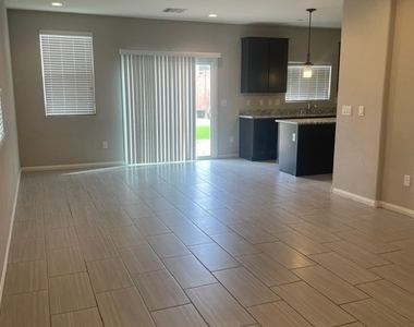 8031 Passion Court - Photo Thumbnail 6