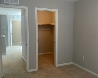 8031 Passion Court - Photo Thumbnail 17