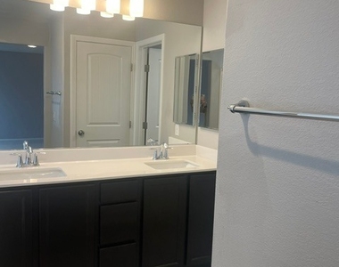 8031 Passion Court - Photo Thumbnail 25