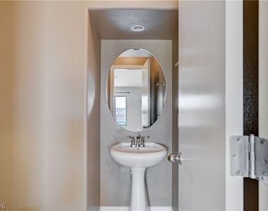 9930 Stiges Street - Photo Thumbnail 7