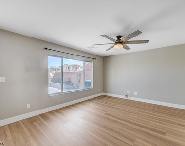 9930 Stiges Street - Photo Thumbnail 6