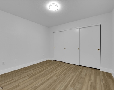 8101 W Flamingo Road - Photo Thumbnail 10