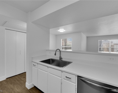 8101 W Flamingo Road - Photo Thumbnail 4