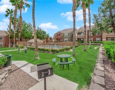 8101 W Flamingo Road - Photo Thumbnail 16