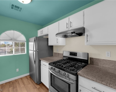 6836 Elm Creek Drive - Photo Thumbnail 8