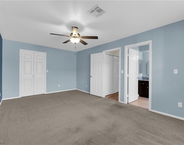 6836 Elm Creek Drive - Photo Thumbnail 15