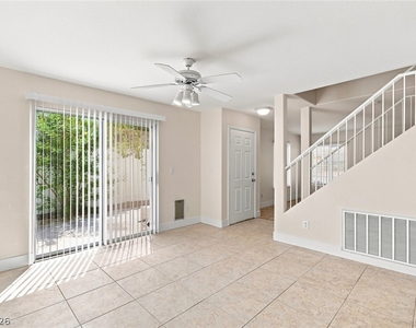 446 Winthrop Place - Photo Thumbnail 16