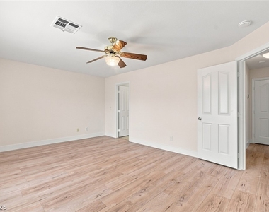 446 Winthrop Place - Photo Thumbnail 41