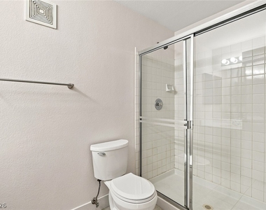 446 Winthrop Place - Photo Thumbnail 38