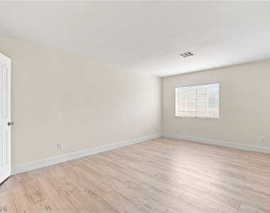446 Winthrop Place - Photo Thumbnail 33