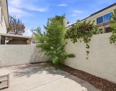 446 Winthrop Place - Photo Thumbnail 5