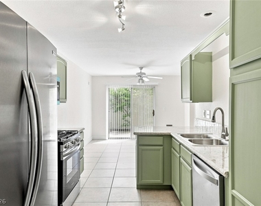 446 Winthrop Place - Photo Thumbnail 26