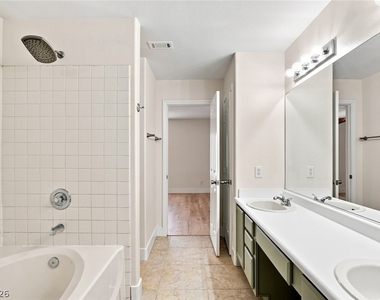 446 Winthrop Place - Photo Thumbnail 46