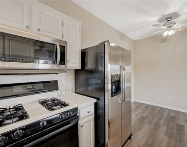 5650 E Sahara Avenue - Photo Thumbnail 13