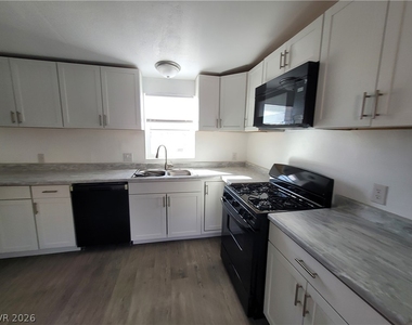 6061 Judson Avenue - Photo Thumbnail 24