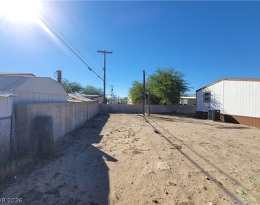 6061 Judson Avenue - Photo Thumbnail 11