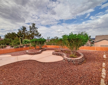 2118 Desert Woods Drive - Photo Thumbnail 21