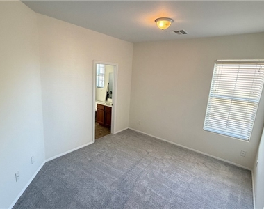 8373 Gourley Avenue - Photo Thumbnail 12