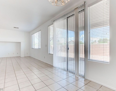 9548 Spring Blush Avenue - Photo Thumbnail 39